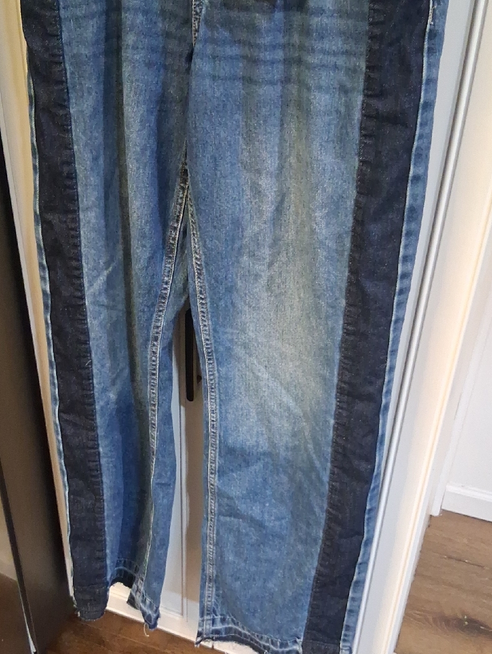 Lucky Brand Wide Leg Two-Tone Blue Jeans - Women NWT - Picture 4 of 9